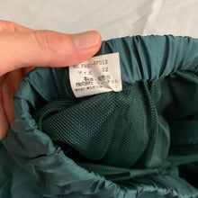 Load image into Gallery viewer, 1990s Final Home Forest Green Survival Shorts - Size M