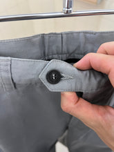 Load image into Gallery viewer, 2000s Samsonite 'Travel Wear' Grey Cargo Zip Off Pants - Size L