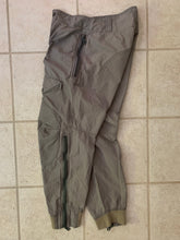 Load image into Gallery viewer, 1990s Griffin Articulated Nylon Flight Pants with Ribbed Cuffs - Size S