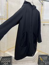 Load image into Gallery viewer, Late 1990s Mandarina Duck Hooded Egg Cell Padded Parka - Size M