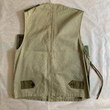 Load image into Gallery viewer, ss2001 Margiela Reconstructed Hunting Vest - Size M