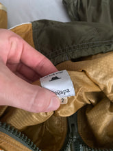 Load image into Gallery viewer, 2000s Vintage Jipijapa British Reconstructed Parachute Fabric Jacket - Size L