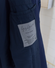 Load image into Gallery viewer, ss1993 Yohji Yamamoto Navy Gabardine Cropped Suit Jacket - Size M