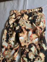 Load image into Gallery viewer, aw2010 Issey Miyake Articulated Twist Knee Nylon Lava Graphic Pants - Size L