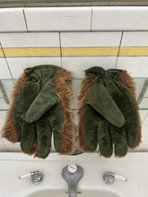 Load image into Gallery viewer, 1990s Armani Fur Gloves - Size L