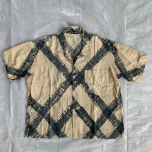 Load image into Gallery viewer, 1980s Issey Miyake Diagonal Dyed Shirt - Size XL