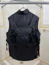 Load image into Gallery viewer, 2000s Samsonite ‘Travel Wear’ Paneled Vest with Packable Backpack - Size L