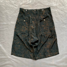 Load image into Gallery viewer, aw2009 Yohji Yamamoto Silk Jaguar Shorts - Size XL