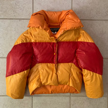Load image into Gallery viewer, aw2004 Junya Watanabe C Shaped Cropped Down Puffer - Size M