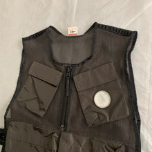 Load image into Gallery viewer, 1980s Vintage Yoshida &amp; Co Luggage Label Mesh Pullover Vest by Koichi Yamaguchi - Size OS