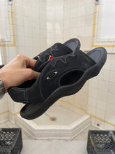 Load image into Gallery viewer, 2000s Oakley ‘Solid Smoke’ Sandals - Size 9 US