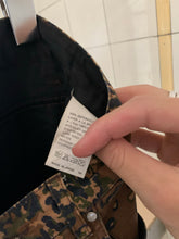 Load image into Gallery viewer, 2000s Vintage APC "Platanenmuster" Camo Brushed Cotton Trousers - Size S