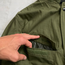 Load image into Gallery viewer, 1970s Vintage US Military Chemical Jacket - Size L