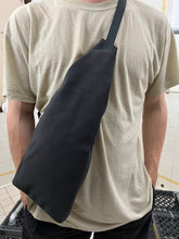 Load image into Gallery viewer, 1998 Mandarina Duck 'Task Bag' - Size OS