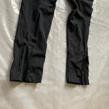 Load image into Gallery viewer, aw2000 Issey Miyake Ballistic Nylon Hidden Cargo Pants  - Size M