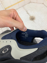 Load image into Gallery viewer, 2000s Oakley ‘Solid Smoke’ Sandals in Blue and Grey - Size 7.5 US