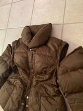 Load image into Gallery viewer, 1990s Yohji Yamamoto Textured Nylon Synched Puffer Jacket - Size M