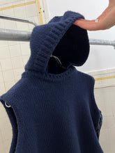 Load image into Gallery viewer, 2000s Mandarina Duck Knitted Hooded Vest - Size M