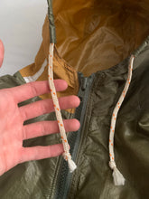 Load image into Gallery viewer, 2000s Vintage Jipijapa British Reconstructed Parachute Fabric Jacket - Size L
