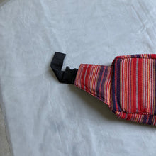 Load image into Gallery viewer, ss2005 Junya Watanabe Navajo Waistbag - Size OS
