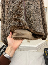 Load image into Gallery viewer, 1990s Armani Furry Jacket Liner - Size L