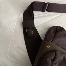 Load image into Gallery viewer, 2000s Mandarina Duck Plum Ballistic Nylon Holster Bag - Size OS