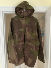 Load image into Gallery viewer, 1940s Vintage WW2 British SAS Brushed Camo Smock - Size XL