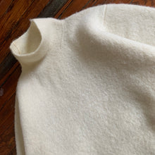 Load image into Gallery viewer, aw1999 Yohji Yamamoto Cream Wool Sweater - Size M