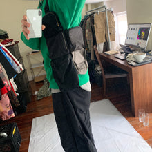 Load image into Gallery viewer, ss2009 Margiela Multipocket Strapped Vest - Size OS