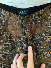 Load image into Gallery viewer, 2000s Vintage APC "Platanenmuster" Camo Brushed Cotton Trousers - Size S