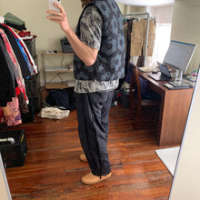 Load image into Gallery viewer, 1980s Issey Miyake Grey Oversized Printed Shirt - Size L