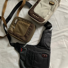 Load image into Gallery viewer, 2000s Vintage TUMI T-TECH 5135D Black Saddle Bag - Size OS