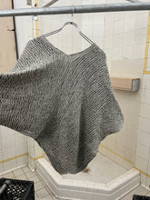Load image into Gallery viewer, 1980s Issey Miyake Deformed Knit Sweater - Size L