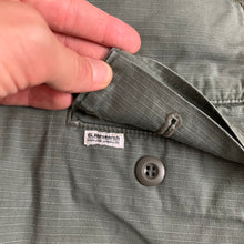 Load image into Gallery viewer, 1999 General Research Faded Sage Ripstop Cargo Pants - Size M