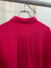 Load image into Gallery viewer, ss1995 Issey Miyake Oversized Object Dyed Magenta Shirt - Size XL