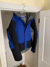 Load image into Gallery viewer, aw2005 Junya Watanabe Goretex and Wool Articulated Technical Mountain Jacket - Size M
