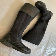 Load image into Gallery viewer, aw2002 Yohji Yamamoto x Adidas Racer Boots - Size 8.5 US