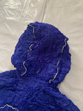 Load image into Gallery viewer, aw1999 Issey Miyake Blue Crinkled Bungee Pullover Packable Hoodie - Size M