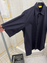 Load image into Gallery viewer, 2000s Mandarina Duck 'Light Fiberduck' Short Sleeve Shirt - Size L