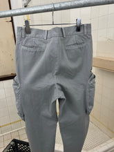 Load image into Gallery viewer, 2000s Mandarina Duck Twill Egg Cell Cargo Pants - Size M