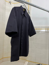Load image into Gallery viewer, 2000s Mandarina Duck 'Light Fiberduck' Short Sleeve Shirt - Size L