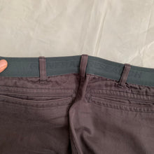 Load image into Gallery viewer, 2001 General Research Faded Plum Ribbed Paneled Bike Pants - Size L