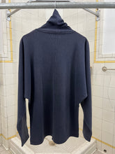 Load image into Gallery viewer, 1980s Issey Miyake Faded Purple Turtleneck - Size M