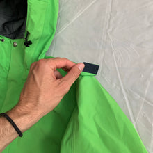 Load image into Gallery viewer, ss2005 Junya Watanabe x Goretex x Goldwin Slime Green Convertible Bag Jacket - Size S