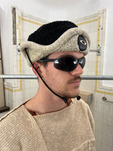 Load image into Gallery viewer, 2000s Oakley Fleece Hunting Hat - Size OS