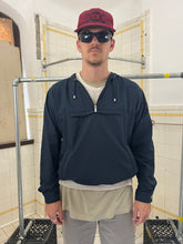 Load image into Gallery viewer, 2000s Samsonite ‘Travel Wear’ Packable Quarter Zip Windbreaker - Size L