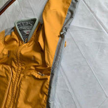 Load image into Gallery viewer, 2000s Vintage TUMI Yellow Traveler Jacket - Size M