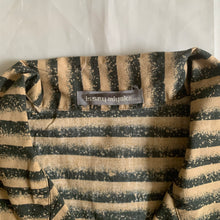 Load image into Gallery viewer, 1980s Issey Miyake Beige and Grey Stripe Short Sleeve - Size L