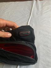 Load image into Gallery viewer, 2000s Vintage TUMI T-TECH 5132D Black Saddle Bag - Size OS