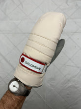 Load image into Gallery viewer, 1990s Salomon Thinsulate Nylon Mittens - Size M